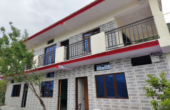 Hotel Kedar Crown